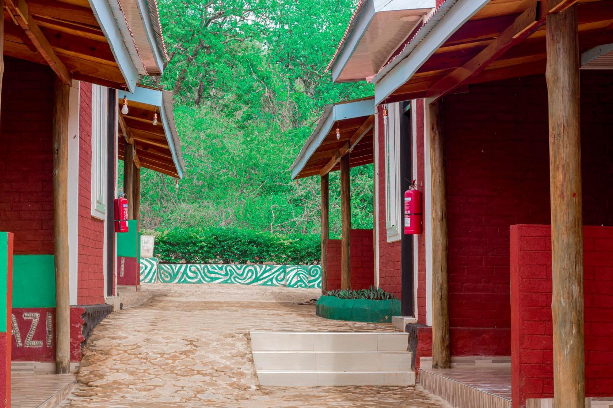 Mkomazi Hotels And Camps Hegoma Екстер'єр фото