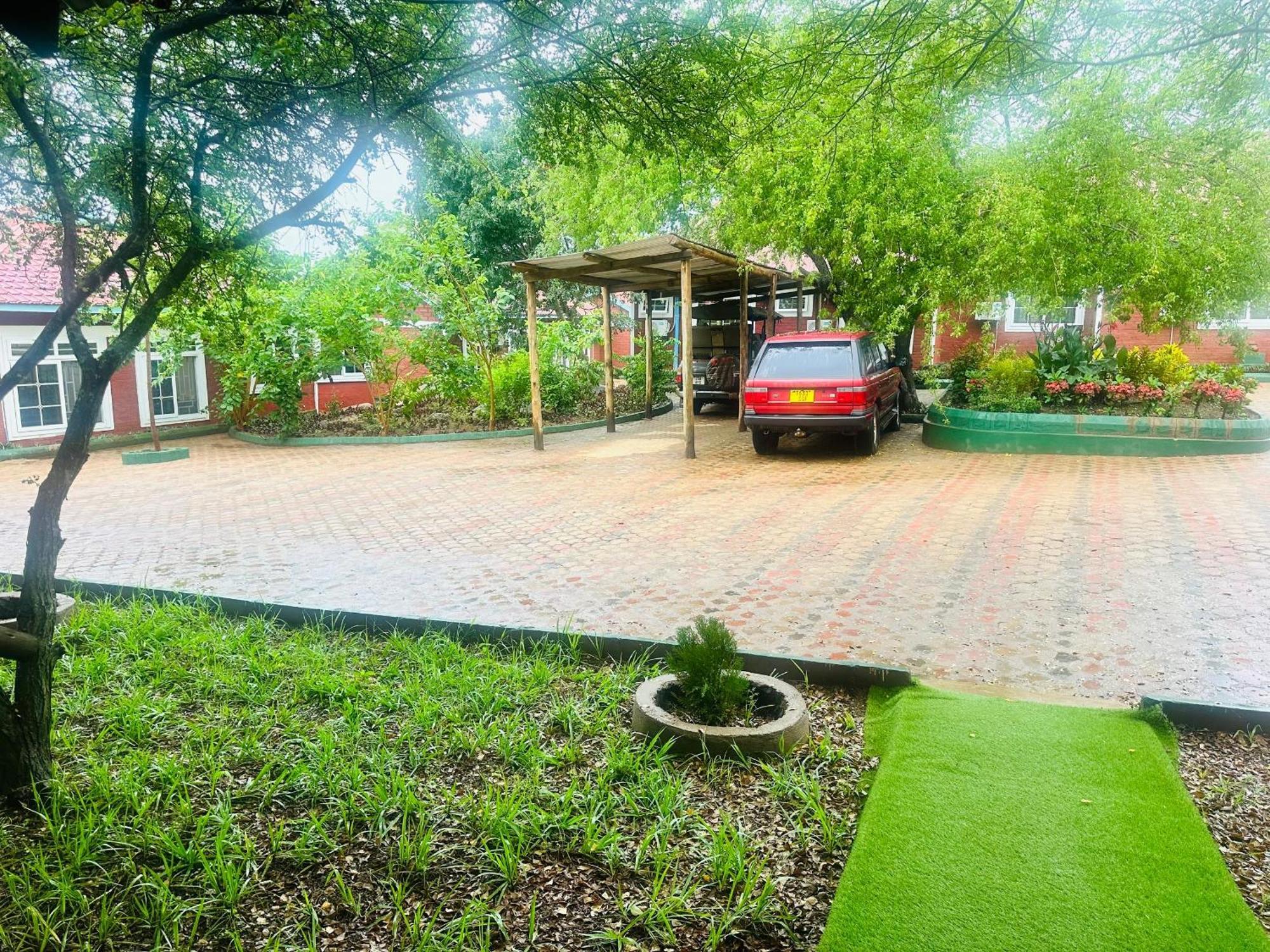 Mkomazi Hotels And Camps Hegoma Екстер'єр фото