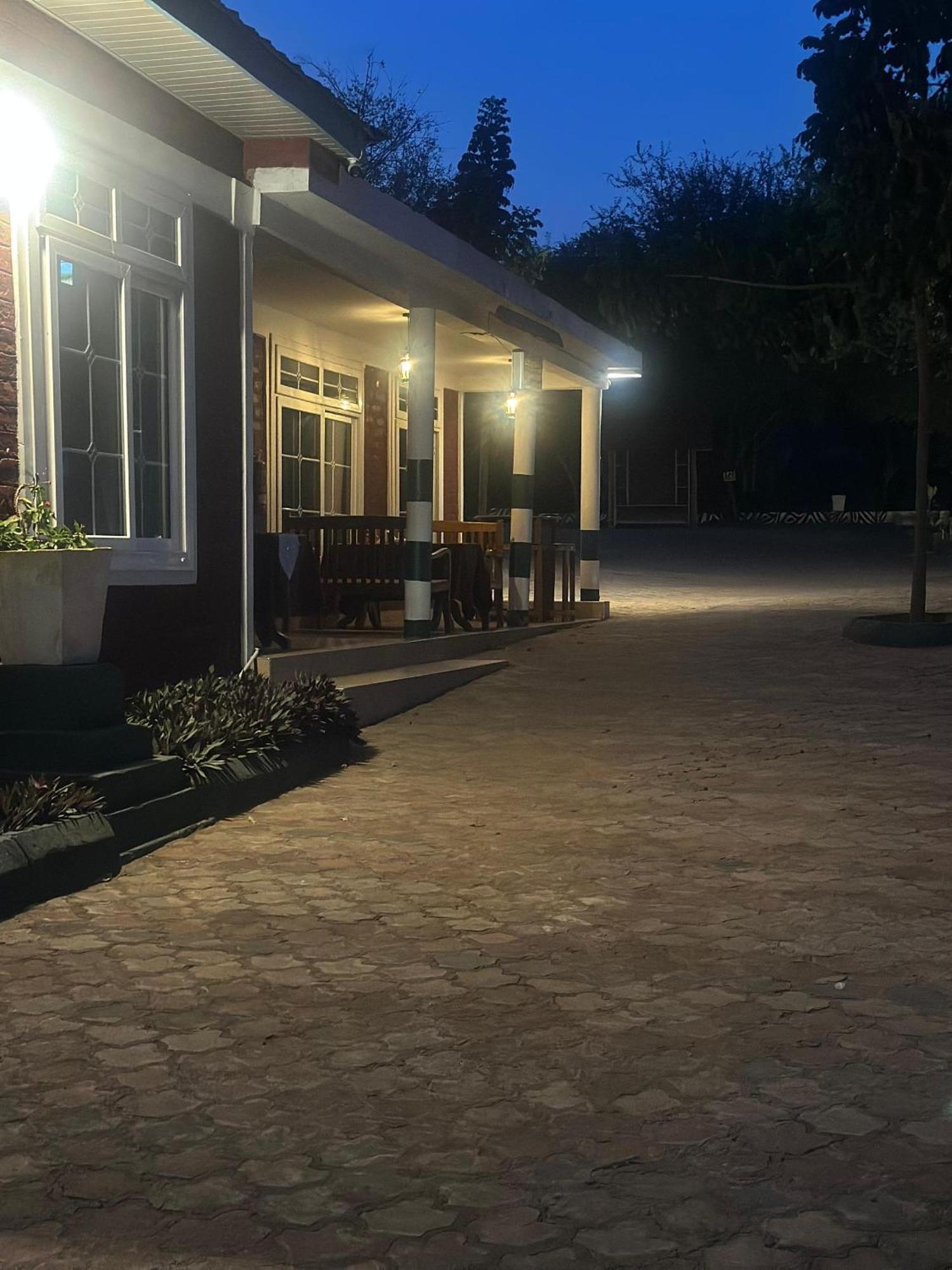 Mkomazi Hotels And Camps Hegoma Екстер'єр фото