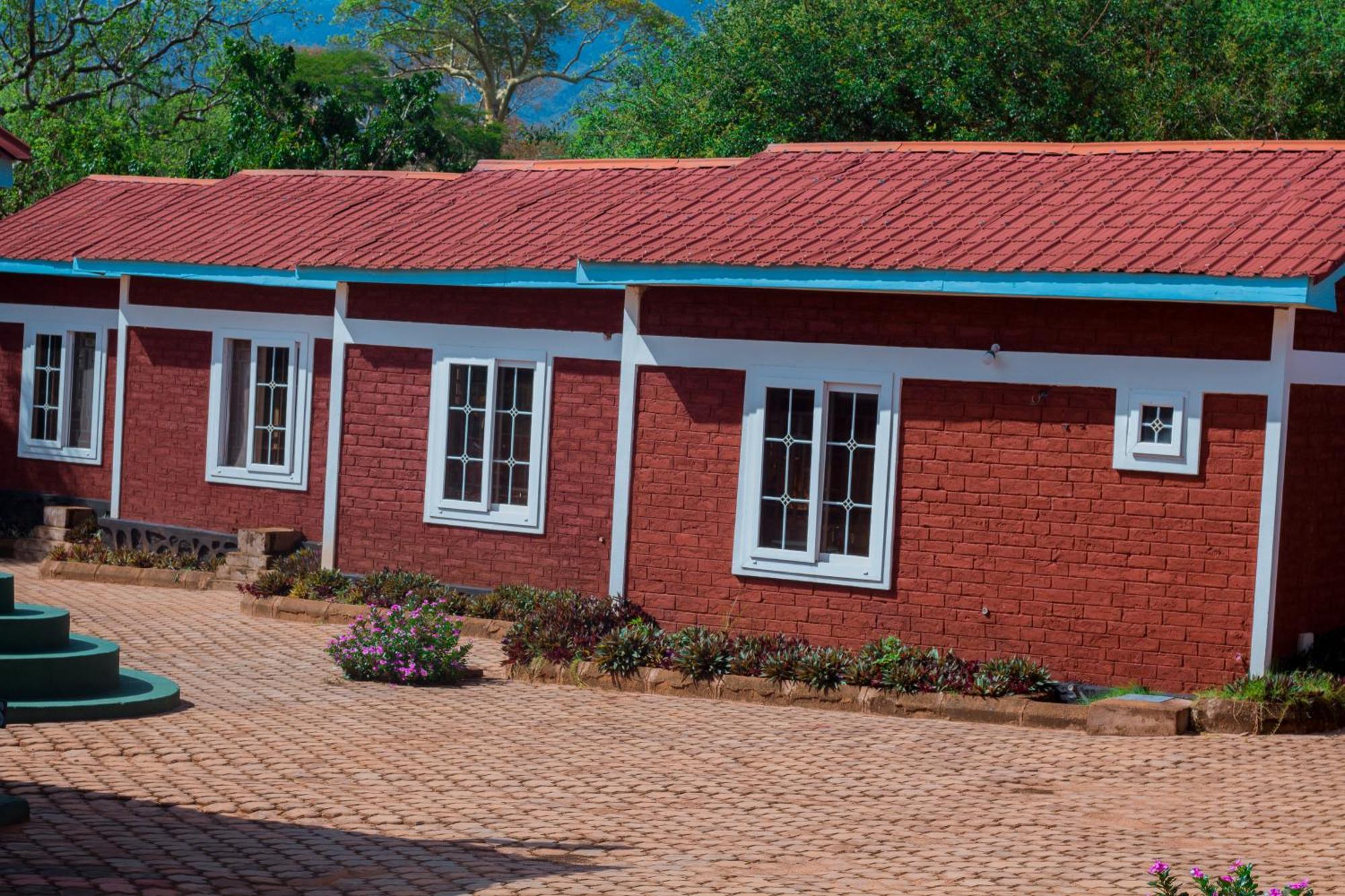 Mkomazi Hotels And Camps Hegoma Екстер'єр фото